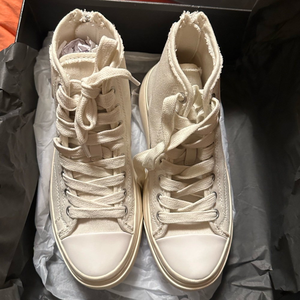 R13 Off-White High-Top Platform Sneakers - Picture 10 of 11